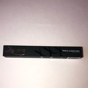 Lily lashes triple x mascara